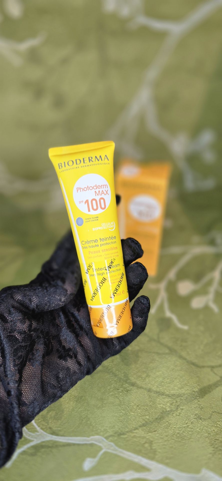 کرم ضدآفتاب اصلی رنگی با spf100