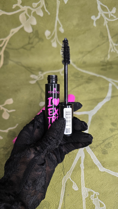 ریمل اسنس I Love Extreme Volume مشکی حجمدهنده مژه