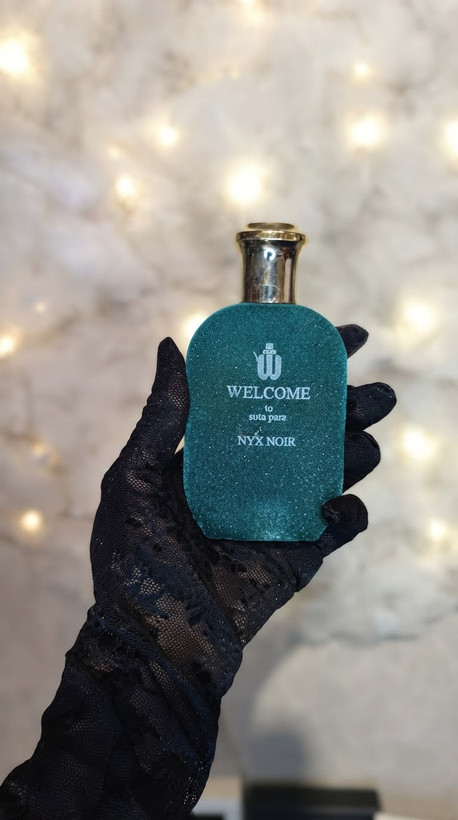 NYX Noir عطر زنانه NYX Noir؛ رایحهای مرموز، گرم واغواکننده