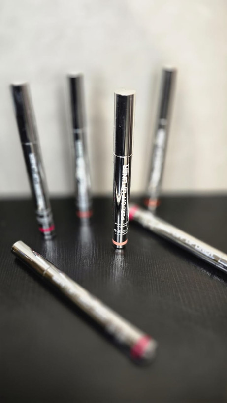 خط لب مایع پیلآف OLIBOLLA Lip Liner